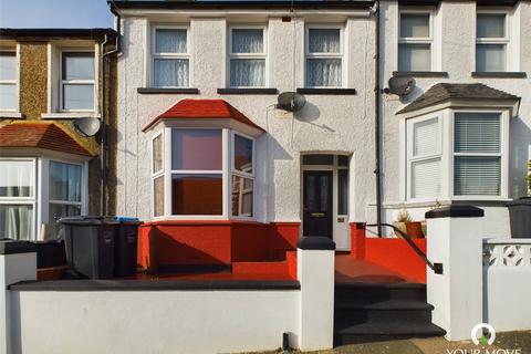 Fitzroy Avenue, Kent CT9 3 bed terraced house for sale