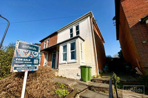 Southampton SO18 1 bed flat for sale