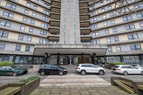 Park Street, The Panorama Park... 1 bed flat for sale