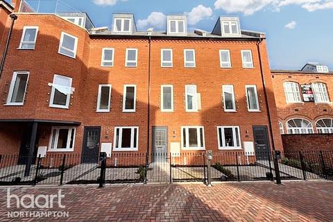 Derngate, Northampton 2 bed terraced house for sale