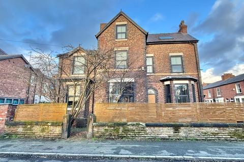 Eversley Road, Didsbury Village 5 bed end of terrace house for sale