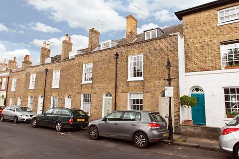 Orchard Street, Canterbury, CT2 3 bed terraced house for sale