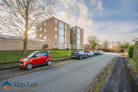 Stuart Court, Macclesfield, SK10 3AZ 1 bed flat for sale