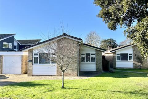 Arundel Way, Christchurch BH23 3 bed bungalow for sale