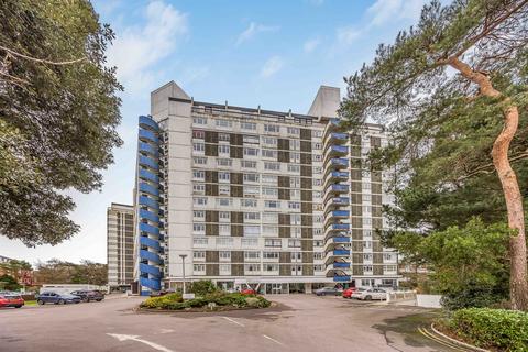Westcliff Road, Bournemouth 3 bed apartment for sale