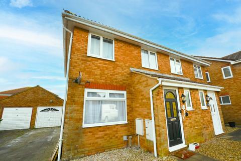 Pentland Close, East Sussex, BN23 3 bed semi
