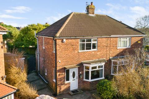 Phelps Place, Grimsby, N E Lincs, DN32 2 bed semi