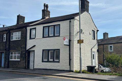 Lodge Gate, Denholme 2 bed end of terrace house for sale