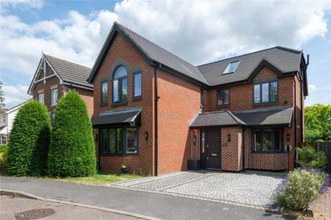 Nimrod Close, St Albans 6 bed detached house for sale