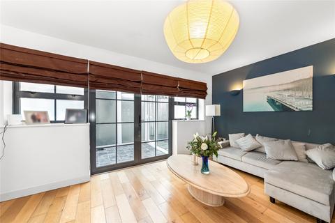 Paddock Gardens, London, SE19 3 bed terraced house for sale