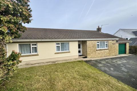 Panteg Cross, Llandysul 3 bed detached bungalow for sale