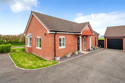 Observer Close, South Molton, Devon... 3 bed bungalow for sale
