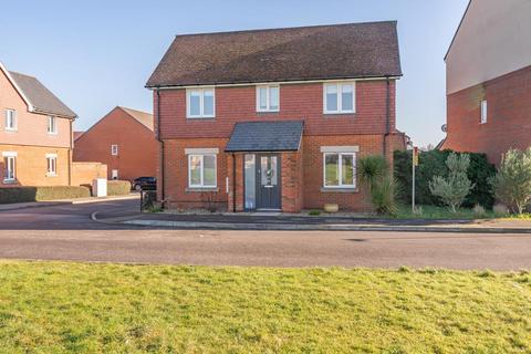 Bracknell,  Berkshire,  RG12 4 bed detached house for sale