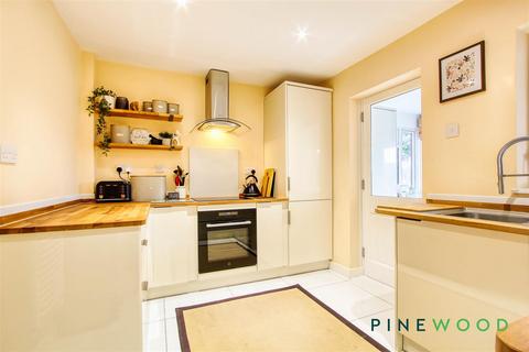 Cavell Drive, Chesterfield S45 4 bed detached bungalow for sale