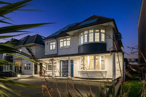 Cat Hill, Barnet EN4 8HS 5 bed detached house for sale