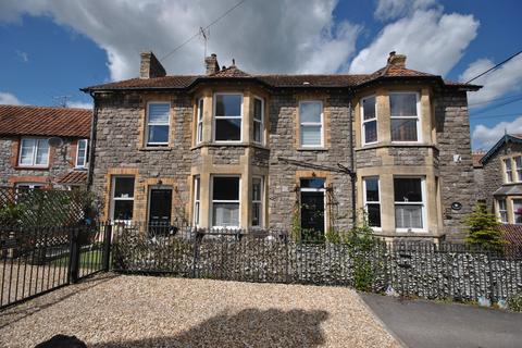 5 bedroom semi-detached house for sale