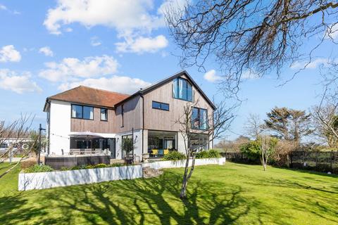 Peak Lane, East Preston, BN16 5 bed detached house for sale
