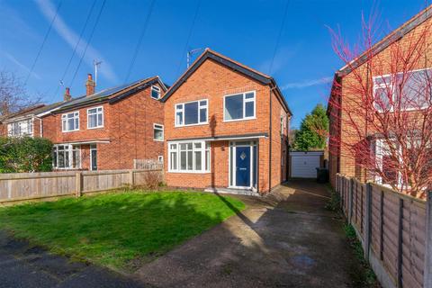 Elms Close, Ruddington, Nottingham 3 bed detached house for sale