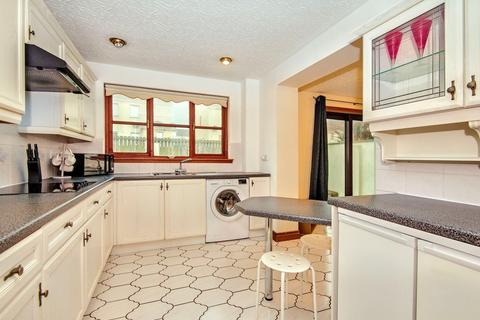 Sou'wester Court, Cellardyke... 3 bed semi