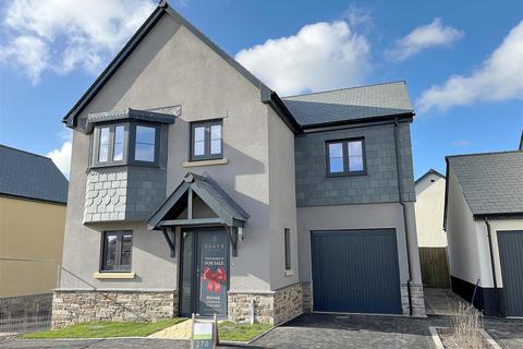 Dartmouth 4 bed detached house for sale