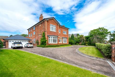 Lulworth Road, Southport, Merseyside... 6 bed detached house for sale
