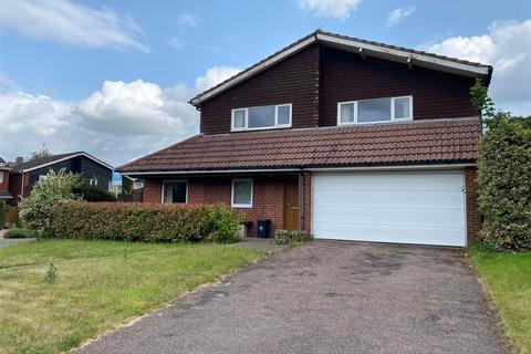 Chesterfield Drive, Sevenoaks, Kent 4 bed detached house for sale