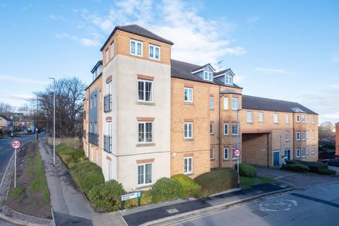 Broadlands Place, Pudsey, LS28 9GA 2 bed apartment for sale