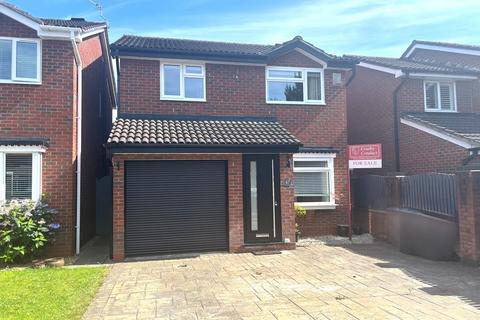 Leven Avenue, Winsford 3 bed detached house for sale