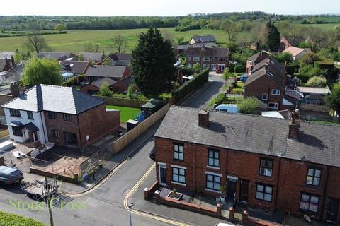 Pocket Nook Lane, Lowton, WA3 1AH 2 bed terraced house for sale