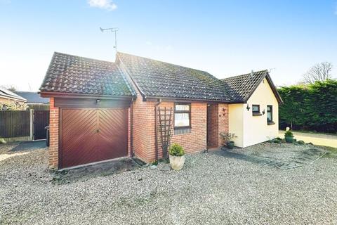 Conifer Close, Alresford, CO7 3 bed detached house for sale