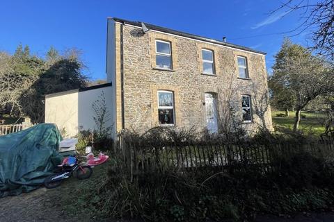 Grenville Road, Lostwithiel PL22 4 bed character property for sale