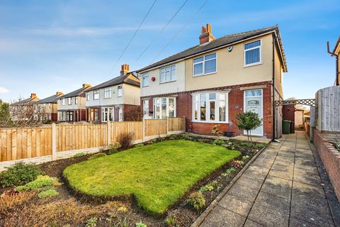 Long Lane, Dalton, West Yorkshire HD5 3 bed semi