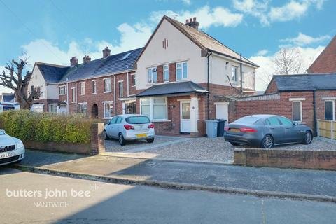 Weaver Road, Nantwich 3 bed semi