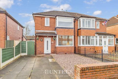 Monmouth Street, Middleton M24 3 bed semi