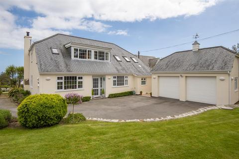 Maenporth, Falmouth 5 bed detached house for sale