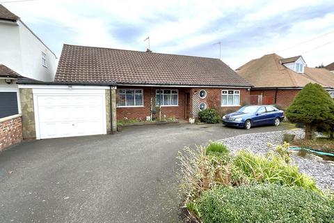 Carters Lane, Halesowen B62 3 bed detached bungalow for sale