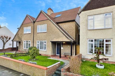 Ashley Avenue, Folkestone 4 bed semi