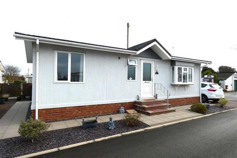 Lynwood Park, Preston PR4 2 bed park home for sale