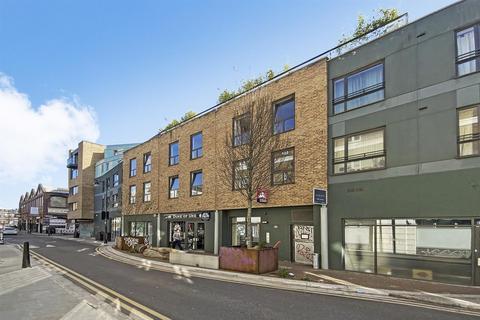 Cheshire Street, London E2 1 bed apartment for sale