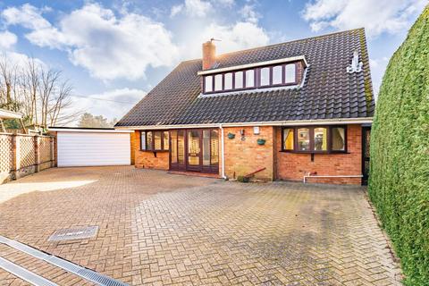 Rosslare, Norwich 4 bed detached house for sale