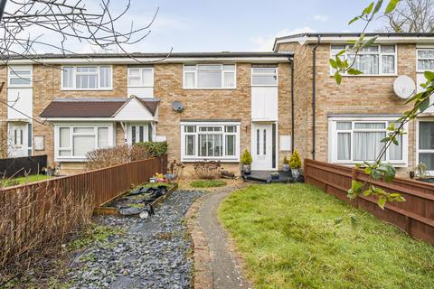 Sarel Way, Surrey RH6 3 bed terraced house for sale