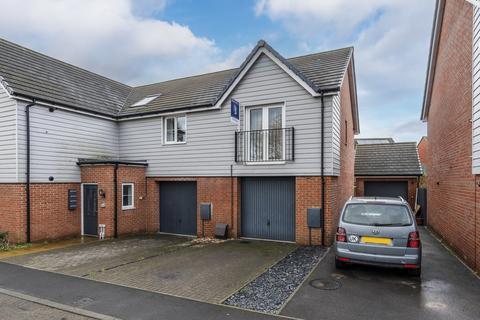 Bowers Drive, Bursledon, Southampton.... 2 bed flat for sale
