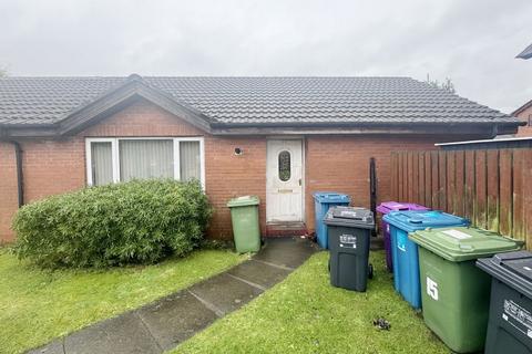 Elderpark Gardens, Govan, Glasgow G51 2 bed semi