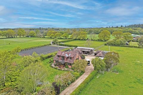 Ossemsley, Christchurch, BH23 3 bed detached house for sale
