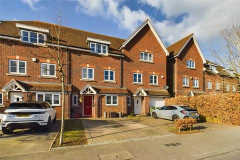 Swift Fields, Bracknell, Berkshire, RG12 5 bed townhouse for sale