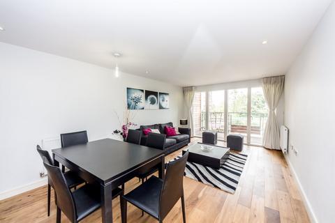 Seren Park Gardens, Greenwich SE3 2 bed apartment for sale