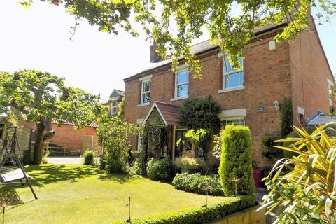 Chapel Lane, Aslockton 4 bed character property for sale