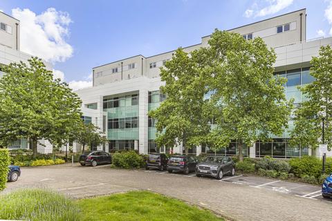 Liberty House, Welwyn Garden City, AL7 2 bed flat for sale