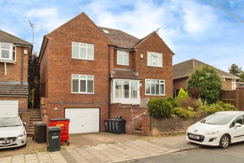 Coningsby Road, Nottingham NG5 6 bed detached house for sale