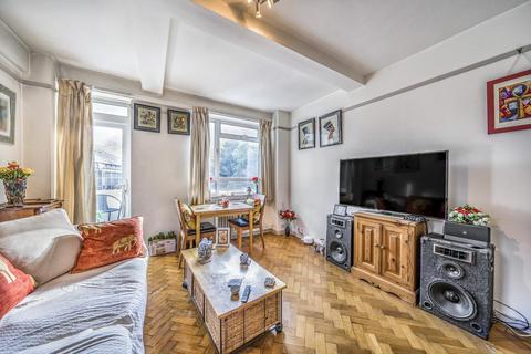 Christchurch Road, Brixton Hill 1 bed flat for sale